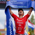 Kristian Hogenhaug and Sarissa de Vries crowned 2021 World Champions in spectacular record-race